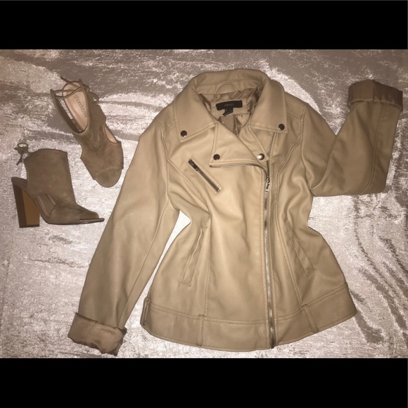 Jackets & Blazers - Forever 21 Women’s Faux Leather Jacket